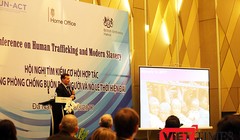 Sáng 29/3, tại Đà Nẵng, Đại sứ quán Anh tại Hà Nội và Chương trình hành động của Liên Hợp Quốc về hợp tác chống nạn buôn bán người (UN-ACT) phối hợp tổ chức Hội nghị ‘Tìm kiếm cơ hội hợp tác trong phòng chống buôn bán người và nô lệ thời hiện đại"