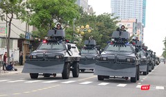 Sáng 22/10, tại Đà Nẵng, Tiểu ban An ninh - Y tế APEC phối hợp với các Bộ, ngành Trung ương và UBND TP Đà Nẵng đã tổ chức tổng duyệt diễn tập phương án bảo vệ an ninh cho Tuần lễ Cấp cao APEC 2017