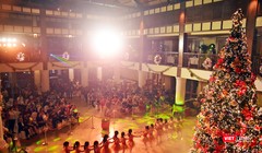 Sở Du lịch Đà Nẵng vừa cho biết, trong dịp Noel và Tết Dương lịch 2018, tổng lượng khách tham quan, du lịch tại Đà Nẵng tăng 17,9% so với cùng kỳ năm ngoái.