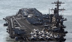 Tàu sân bay Hải quân Mỹ-USS Carl Vinson (CVN-70). ảnh US.Navy