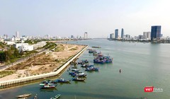 Dư luận Đà Nẵng đang quan ngại về tác động của dự án Marina Complex đối với dòng chảy và khả năng thoát lũ của sông Hàn khi phần dự án lấn bờ sông, làm hẹp dòng chảy