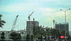 Một góc Dự án khu đô thị quốc tế mới Đa Phước đang xây dựng dở dang