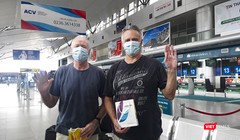 Bệnh nhân mắc COVID-19 thứ 22 tại Việt Nam cùng bạn rời Đà Nẵng sau thời gian điều trị