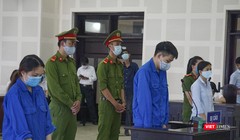 Các bị cáo tại phiên tòa xét xử vụ án “Tổ chức cho người khác nhập cảnh Việt Nam trái phép” diễn ra sáng 29/8.