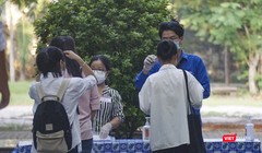 Nhiều địa phương điều chỉnh lịch thi vì COVID-19.