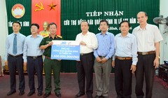 Ngân hàng TMCP Quân đội ủng hộ miền Trung.