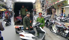 Các quận, phường Hà Nội đồng loạt ra quân.