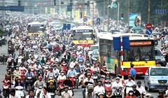 Ông Nguyễn Phi Thường: Ùn tắc giao thông 'đốt' của Hà Nội hơn nửa tỷ USD mỗi năm.