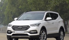 Hyundai Santa Fe giảm giá kỷ lục 230 triệu.