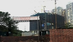 Khu nhà ở trên tuyến đường Minh Khai - Vĩnh Tuy - Yên Duyên của Công ty Vĩnh Hưng.