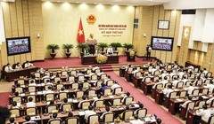 Phiên khai mạc Kỳ họp thứ 6 HĐND Thành phố khóa XV, nhiệm kỳ 2016 - 2021/ Ảnh: Kinh tế đô thị