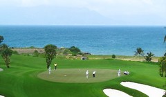Quảng Bình xin Chính phủ xây 10 sân golf quốc tế dọc bờ biển