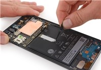 Google Pixel XL có thiết kế dễ sửa