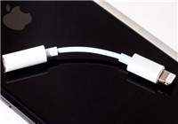 Adaptor tai nghe 3,5mm cho iPhone 7 kém chất lượng