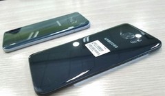 Dự đoán Samsung sẽ ra mắt Galaxy S7/S7 Edge đen bóng ngay trong dịp mua sắm cuối năm 2016 này.