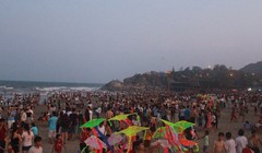 Lãnh đạo UBND thị xã Sầm Sơn cho hay, dịp nghỉ lễ 30/4-1/5, Sầm Sơn đón khoảng 30.000 lượt khách.