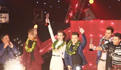 Đông Nhi vỡ òa trong niềm vui chiến thắng