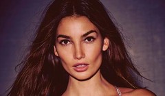 Lily Aldridge với chiếc bra trị giá 40 tỉ VNĐ