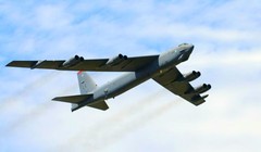 B-52 vẫn là máy bay oanh tạc chủ lực của lực lượng không quân Mỹ 