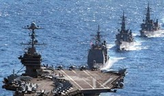 Tàu sân bay USS Theodore Roosevelt thuộc Hạm đội 5 Hải quân Mỹ 