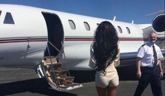 Đi du lịch bằng trực thăng đang được giới nhà giàu Anh ưa chuộng.