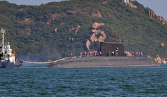 Tàu ngầm Kilo của Hải quân Việt Nam hiện diện trên quân cảng Cam Ranh