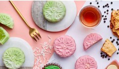 Thưởng thức 10 phong cách làm bánh Trung thu năm 2019 tại châu Á. Ảnh CNA