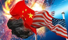Cuộc chiến trên nhiều lĩnh vực giữa Hoa Kỳ và Trung Quốc. Ảnh: The Mirror