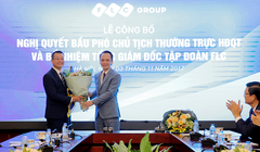 Chủ tịch HĐQT Trịnh Văn Quyết chúc mừng Phó Chủ tịch Thường trực HĐQT Lê Thành Vinh nhận nhiệm vụ mới (Nguồn: FLC)
