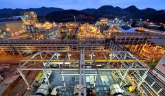 Hình ảnh tại mỏ Núi Pháo của Công ty TNHH Tinh luyện Vonfram Núi Pháo – H.C.Starck. Nguồn: Nui Phao – H.C.Starck