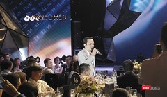 Chủ tịch Tập đoàn FLC - ông Trịnh Văn Quyết - phát biểu chia sẻ tại buổi lễ giới thiệu cơ hội đầu tư mã cổ phiếu FHH của FLC Homes 