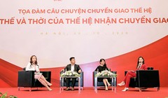 Một trong những dịp hiếm hoi các F2 có cơ hội gặp gỡ và trò chuyện với các F1 để chia sẻ về những vấn đề trong chuyển giao thế hệ. Ảnh: Thu Hà.