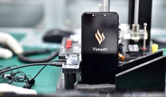 Vingroup dừng làm TV, điện thoại di động, dồn lực cho VinFast