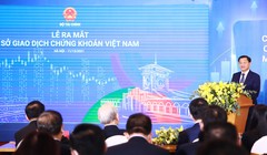 Phó Thủ tướng Lê Minh Khái phát biểu tại lễ ra mắt Sở Giao dịch chứng khoán Việt Nam