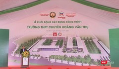 Ông Nguyễn Tâm Tiến - Tổng giám đốc Trungnam Group phát biểu tại Lễ khởi động xây dựng công trình Trường THPT chuyên Hoàng Văn Thụ tại tỉnh Hoà Bình