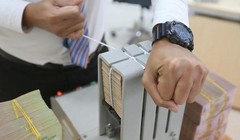 Vì sao cần bỏ trần tín dụng?