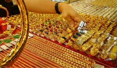 Giá vàng ngày 20/5: Tiếp đà 'tăng' trong phiên cuối tuần