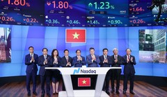 Thủ tướng Phạm Minh Chính rung chuông mở cửa phiên giao dịch ngày 22/9 của sàn chứng khoán Nasdaq (Ảnh: VGP)