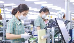 Hơn 13 tỉ USD vốn FDI đăng ký đổ vào Việt Nam