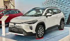 Mazda CX-5 và Toyota Corolla Cross cùng "phá giá", phân khúc 800 triệu "nóng rẫy"