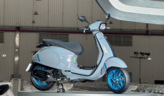 Vespa Primavera và Sprint mới ra mắt Việt Nam: Nâng cấp ít, tăng giá nhiều