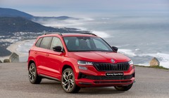 Skoda Karoq ra mắt 2 mẫu xe mới cạnh tranh với Mazda CX-5 và Honda CR-V