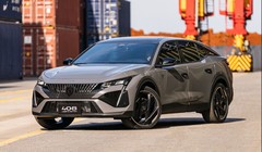 Ra mắt Peugeot 408 Legend Edition chỉ bán 215 xe tại Việt Nam