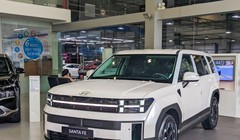 Hết thời "bia kèm lạc", Hyundai Santa Fe giảm còn từ 855 triệu đồng