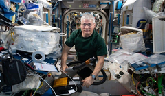 Phi hành gia Mark Vande Hei