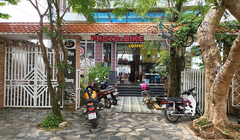 Quán cà phê "Phượng Hoàng Lửa" - Photo and Bike Coffee