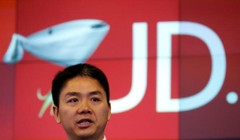 Tỷ phú Lưu Cường Đông có nguy cơ đối mặt với mức án lên tới 30 năm tù nếu bị kết luận phạm tội cưỡng hiếp