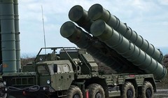 Hệ thống tên lửa phòng không tầm xa S-400 Trung Quốc mua của Nga đầu năm nay