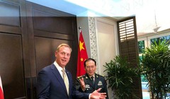 Ngày 31.5, hai ông Patrick Shanahan và Ngụy Phượng Hòa đã gặp nhau trước khi đăng đàn phát biểu tại Đối thoại Shangri-La.