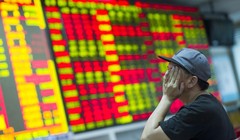 Các nhà đầu tư chứng khoán Trung Quốc lo ngại do chiến tranh thương mại leo thang, các nhà đầu tư nước ngoài sẽ rút khỏi thị trường chứng khoán Trung Quốc.